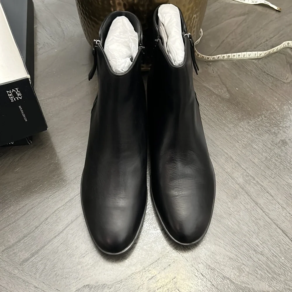Naturalizer Robyn Black Leather